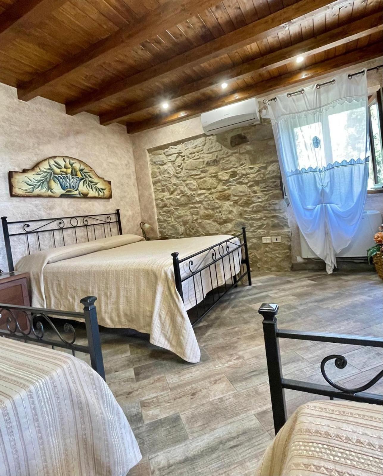 Villa Russo กัลตานิสเซตตา ภายนอก รูปภาพ